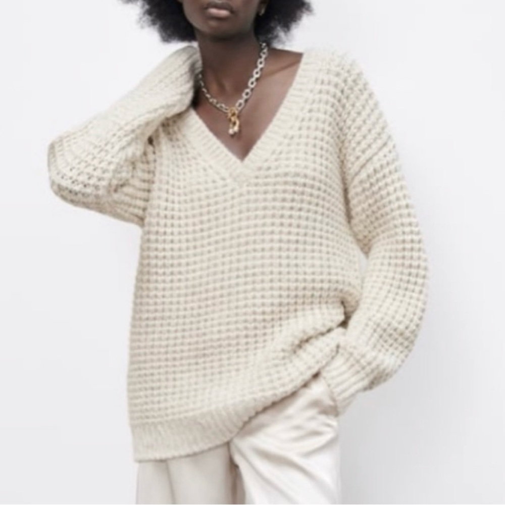 Zara Chunky Oversized Knit V-Neck Warm Cozy Soft Cream Sweater Size Large - Picture 6 of 12